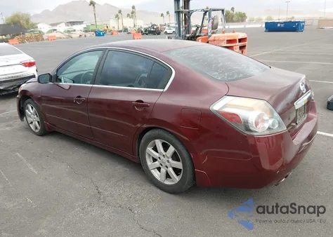 2011 Nissan Altima 2.5 S z USA, uszkodzony, nr VIN 1N4AL2APXBN492647